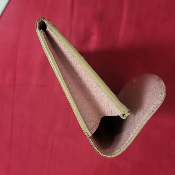 Authentic Louis Vuitton Emilie Wallet Damier Azur with pink.. - Picture 4 of 14